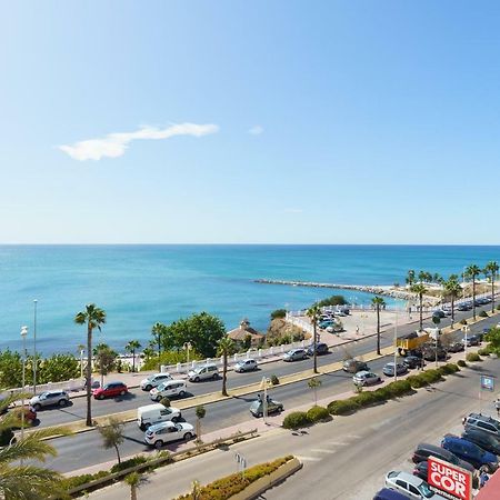 Spacious Beachfront Flat With Sea Views And Private Indoor Parking Benalmádena Exterior foto